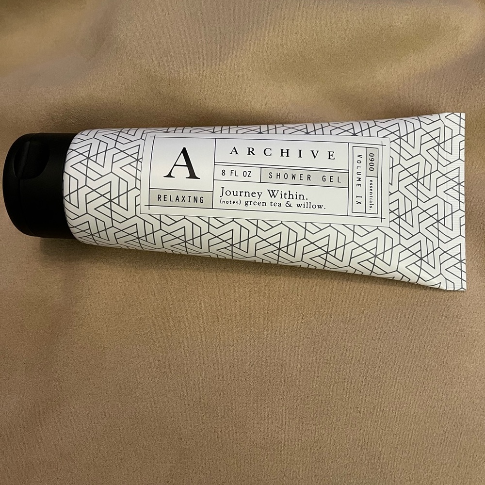 Archive Margot Elena shower gel